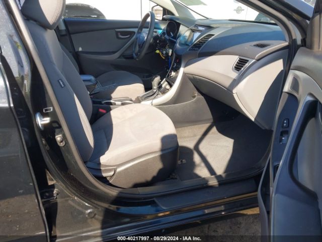 Photo 4 VIN: 5NPDH4AE2GH745664 - HYUNDAI ELANTRA 