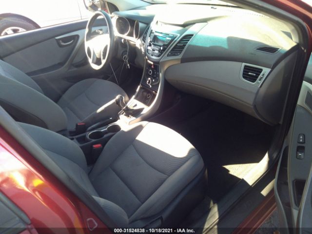 Photo 4 VIN: 5NPDH4AE2GH747723 - HYUNDAI ELANTRA 