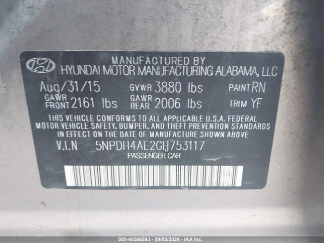 Photo 8 VIN: 5NPDH4AE2GH753117 - HYUNDAI ELANTRA 