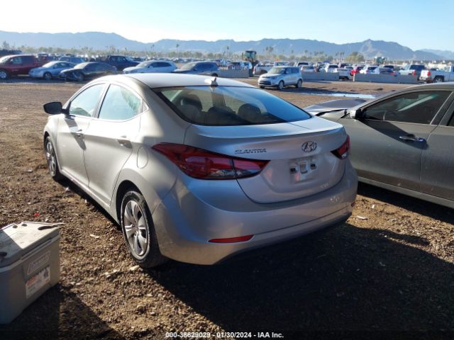 Photo 2 VIN: 5NPDH4AE2GH753988 - HYUNDAI ELANTRA 