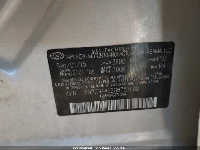 Photo 8 VIN: 5NPDH4AE2GH753988 - HYUNDAI ELANTRA 