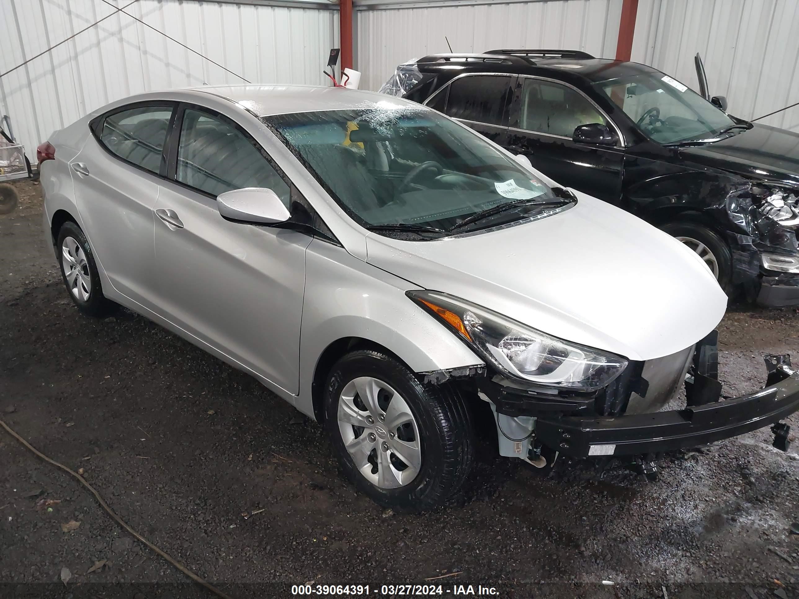 Photo 0 VIN: 5NPDH4AE2GH761315 - HYUNDAI ELANTRA 