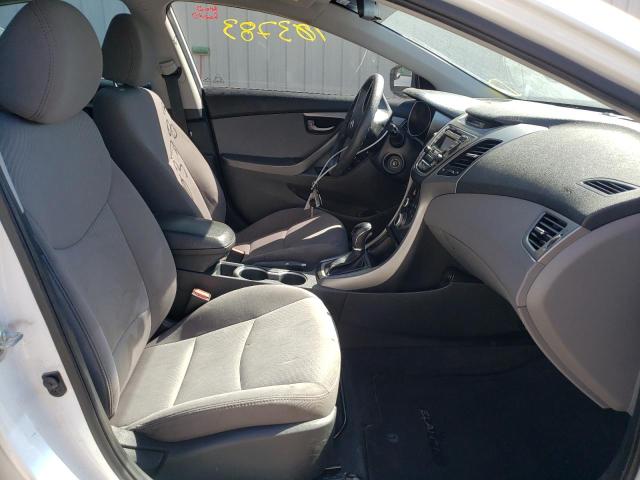 Photo 4 VIN: 5NPDH4AE2GH762058 - HYUNDAI ELANTRA SE 