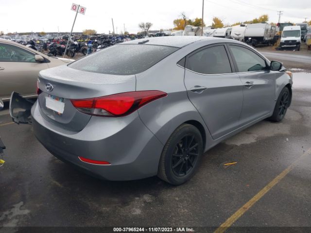 Photo 3 VIN: 5NPDH4AE2GH762366 - HYUNDAI ELANTRA 