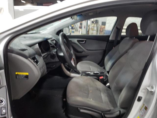 Photo 6 VIN: 5NPDH4AE2GH767860 - HYUNDAI ELANTRA SE 