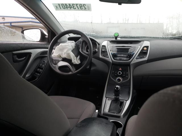 Photo 8 VIN: 5NPDH4AE2GH768894 - HYUNDAI ELANTRA SE 