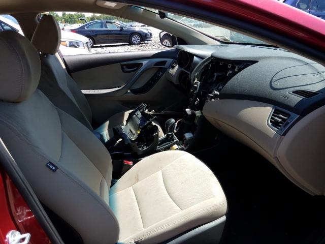 Photo 4 VIN: 5NPDH4AE2GH769429 - HYUNDAI ELANTRA SE 