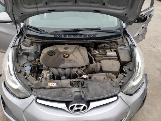 Photo 10 VIN: 5NPDH4AE2GH770063 - HYUNDAI ELANTRA SE 