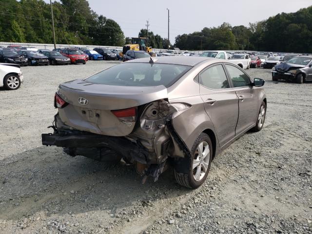 Photo 3 VIN: 5NPDH4AE2GH770256 - HYUNDAI ELANTRA 