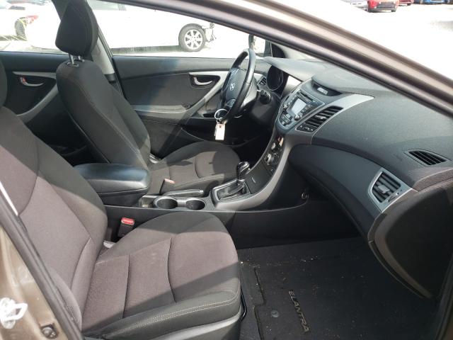 Photo 4 VIN: 5NPDH4AE2GH770256 - HYUNDAI ELANTRA 