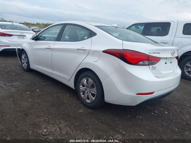 Photo 2 VIN: 5NPDH4AE2GH781421 - HYUNDAI ELANTRA 