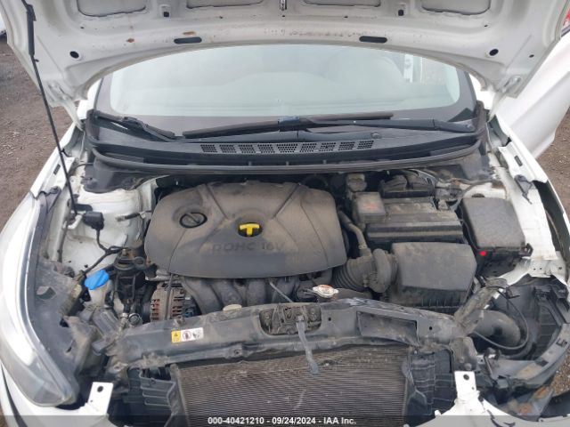 Photo 9 VIN: 5NPDH4AE2GH781421 - HYUNDAI ELANTRA 