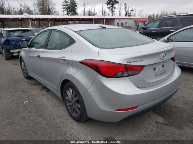 Photo 2 VIN: 5NPDH4AE2GH785873 - HYUNDAI ELANTRA 