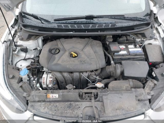 Photo 9 VIN: 5NPDH4AE2GH785873 - HYUNDAI ELANTRA 