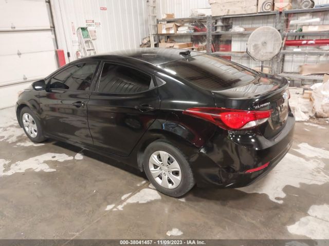 Photo 2 VIN: 5NPDH4AE2GH786652 - HYUNDAI ELANTRA 