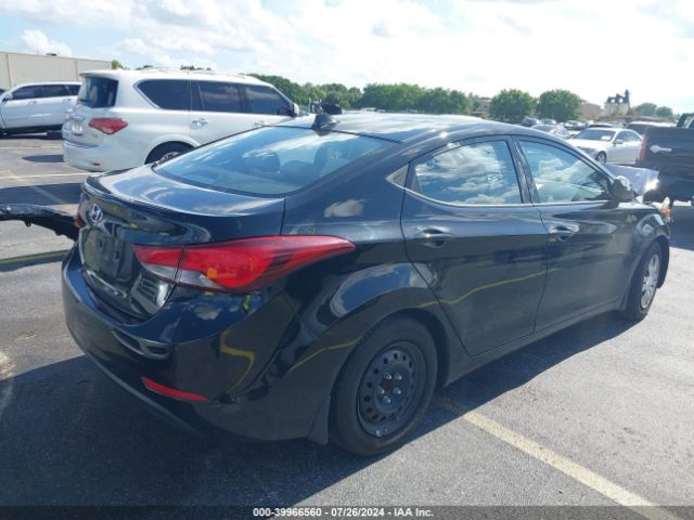 Photo 3 VIN: 5NPDH4AE2GH788675 - HYUNDAI ELANTRA 