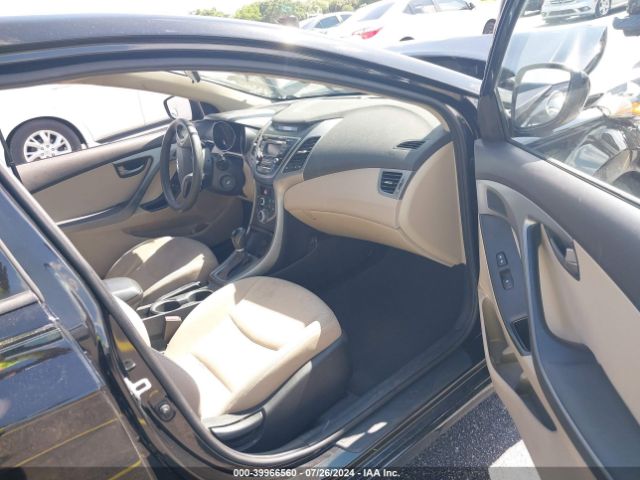 Photo 4 VIN: 5NPDH4AE2GH788675 - HYUNDAI ELANTRA 