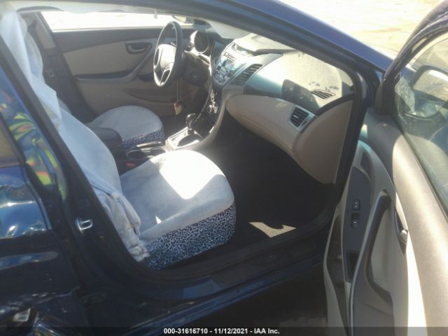 Photo 4 VIN: 5NPDH4AE2GH792984 - HYUNDAI ELANTRA 