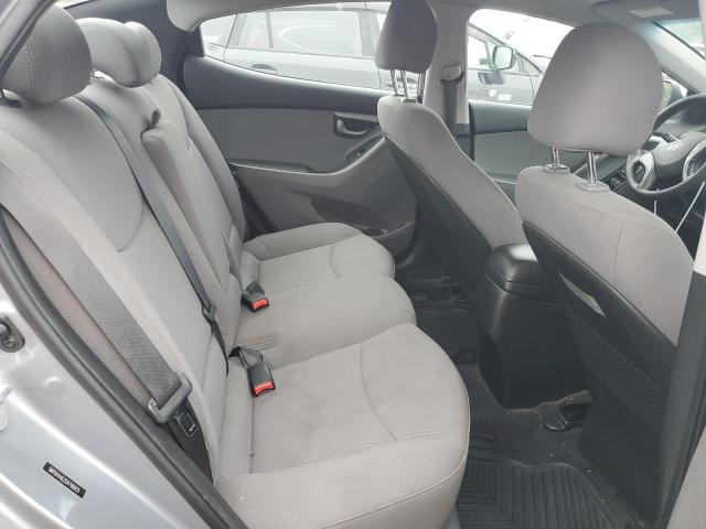 Photo 9 VIN: 5NPDH4AE2GH796615 - HYUNDAI ELANTRA SE 