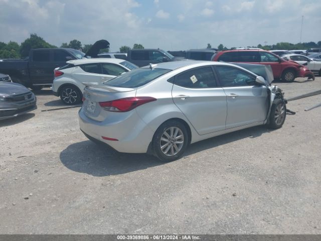 Photo 3 VIN: 5NPDH4AE2GH796775 - HYUNDAI ELANTRA 