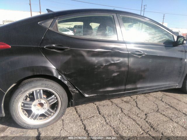 Photo 5 VIN: 5NPDH4AE3BH000527 - HYUNDAI ELANTRA 