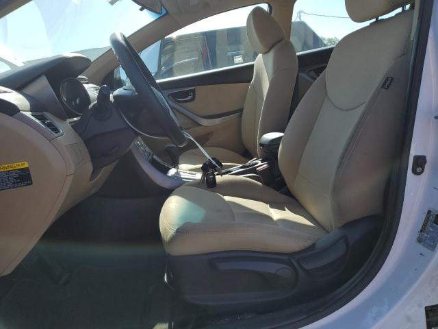 Photo 6 VIN: 5NPDH4AE3BH004853 - HYUNDAI ELANTRA 