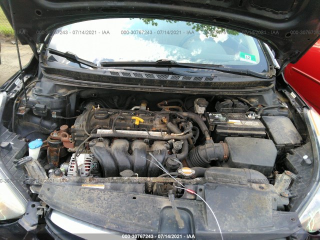 Photo 9 VIN: 5NPDH4AE3BH006604 - HYUNDAI ELANTRA 