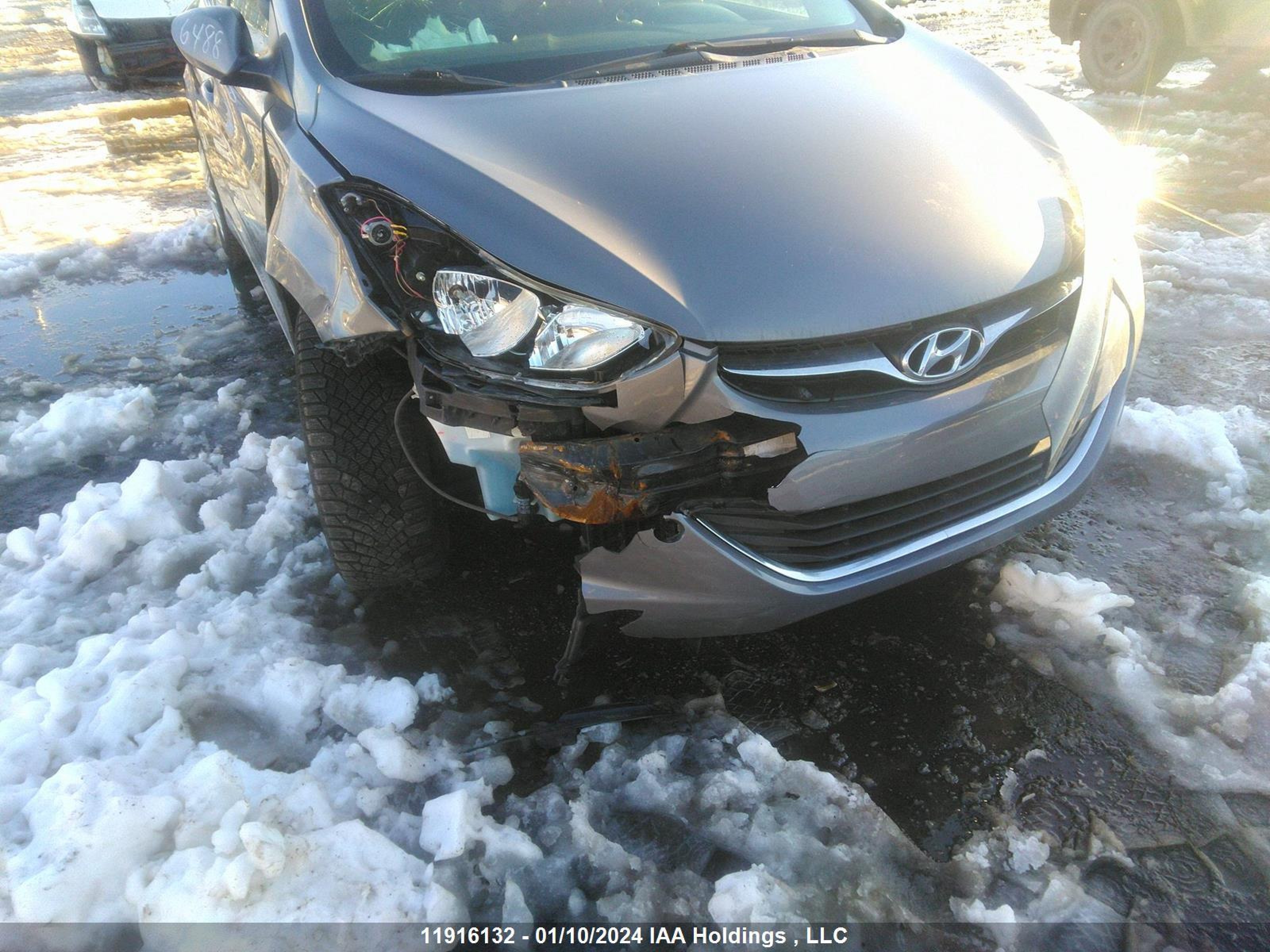 Photo 5 VIN: 5NPDH4AE3BH010104 - HYUNDAI ELANTRA 