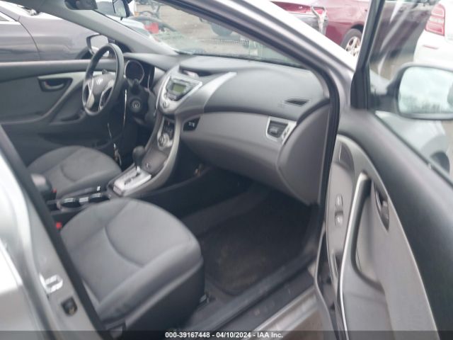 Photo 4 VIN: 5NPDH4AE3BH014962 - HYUNDAI ELANTRA 