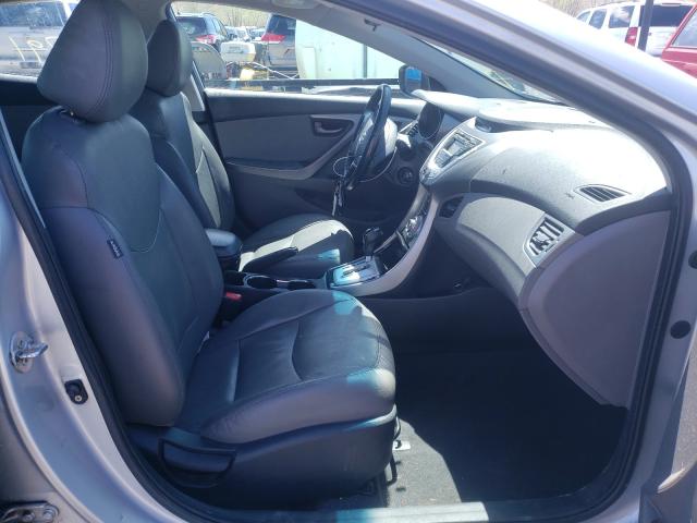 Photo 4 VIN: 5NPDH4AE3BH016355 - HYUNDAI ELANTRA GL 