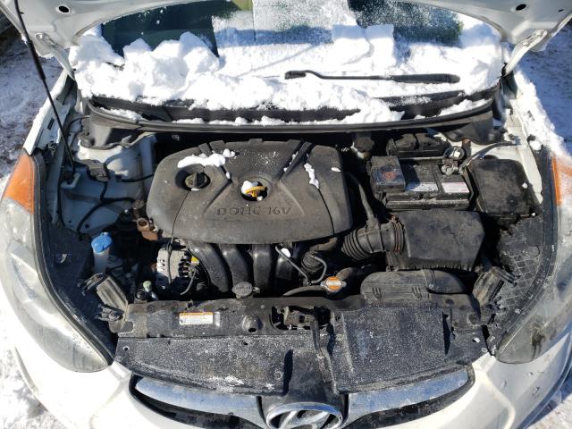 Photo 6 VIN: 5NPDH4AE3BH018154 - HYUNDAI ELANTRA GL 