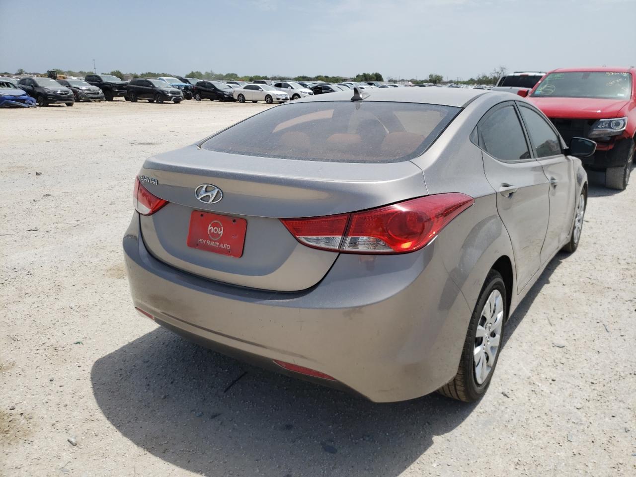 Photo 3 VIN: 5NPDH4AE3BH019112 - HYUNDAI ELANTRA 