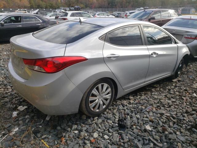 Photo 3 VIN: 5NPDH4AE3BH028487 - HYUNDAI ELANTRA GL 