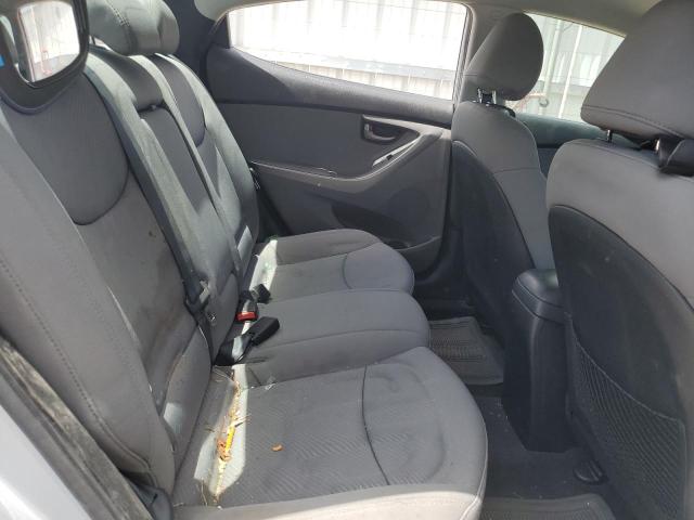 Photo 9 VIN: 5NPDH4AE3BH044494 - HYUNDAI ELANTRA 