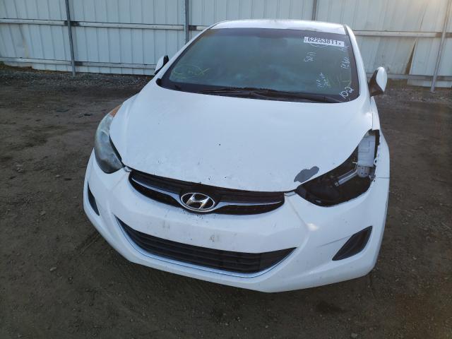 Photo 8 VIN: 5NPDH4AE3BH045533 - HYUNDAI ELANTRA 