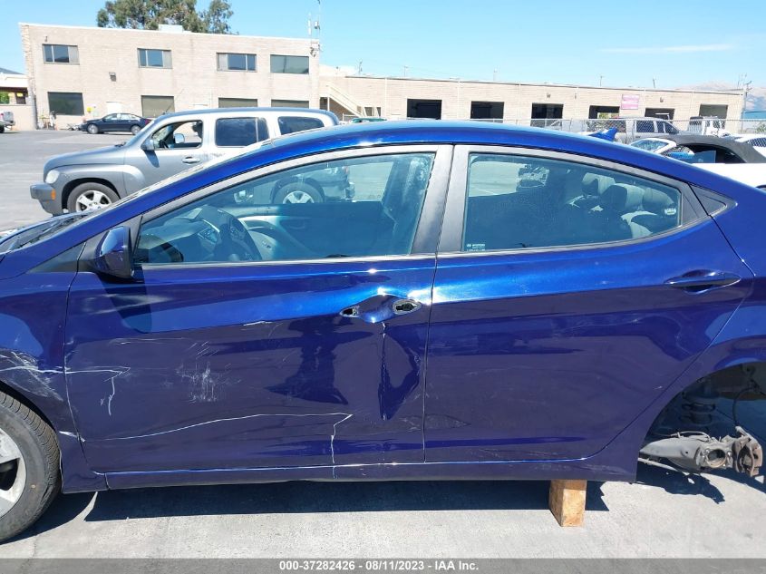 Photo 12 VIN: 5NPDH4AE3BH050392 - HYUNDAI ELANTRA 