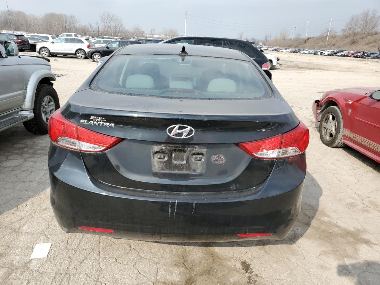 Photo 5 VIN: 5NPDH4AE3BH051199 - HYUNDAI ELANTRA 