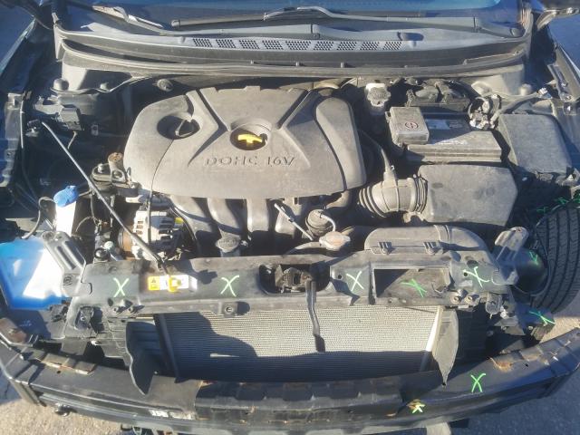 Photo 6 VIN: 5NPDH4AE3BH053938 - HYUNDAI ELANTRA GL 