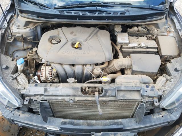 Photo 6 VIN: 5NPDH4AE3BH058945 - HYUNDAI ELANTRA GL 