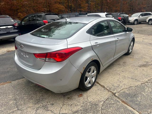 Photo 3 VIN: 5NPDH4AE3CH064326 - HYUNDAI ELANTRA GL 