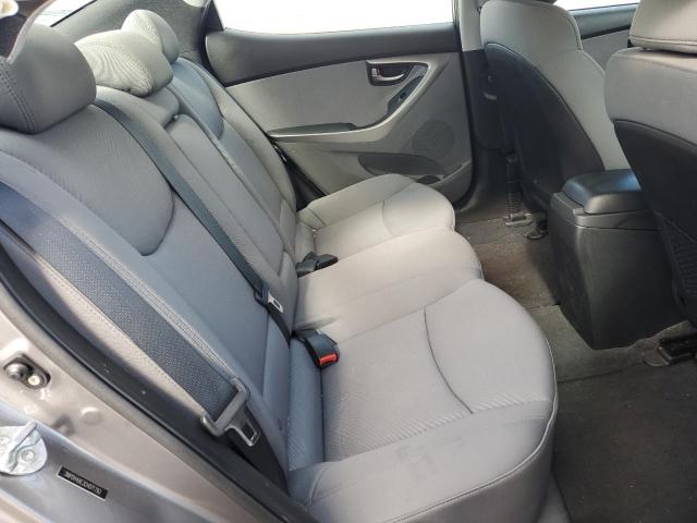 Photo 9 VIN: 5NPDH4AE3CH071793 - HYUNDAI ELANTRA 