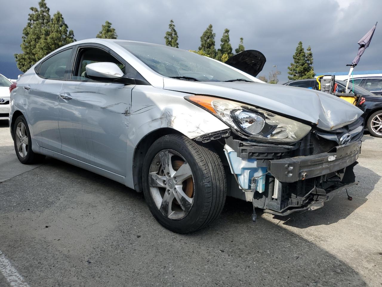 Photo 3 VIN: 5NPDH4AE3CH079246 - HYUNDAI ELANTRA 