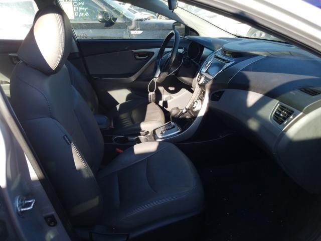 Photo 4 VIN: 5NPDH4AE3CH085516 - HYUNDAI ELANTRA GL 