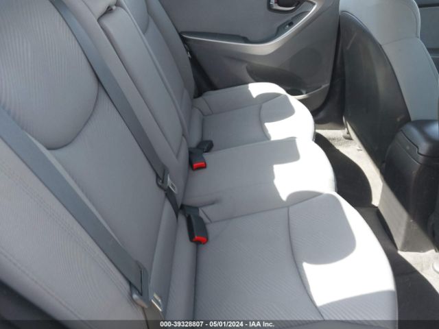 Photo 7 VIN: 5NPDH4AE3CH086858 - HYUNDAI ELANTRA 