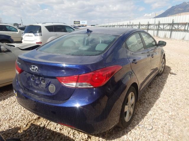 Photo 3 VIN: 5NPDH4AE3CH093972 - HYUNDAI ELANTRA GL 