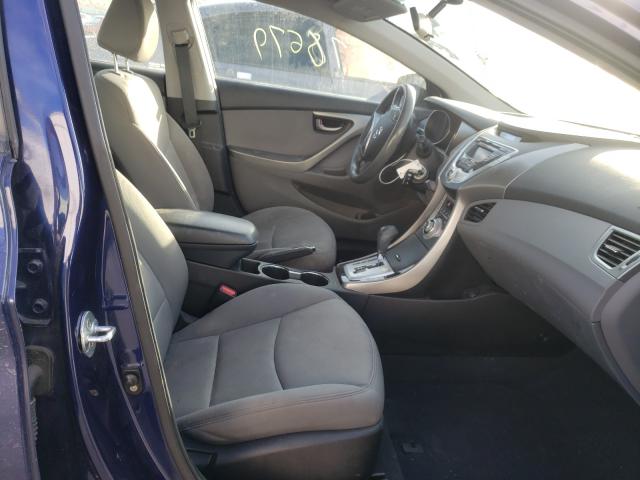 Photo 4 VIN: 5NPDH4AE3CH093972 - HYUNDAI ELANTRA GL 