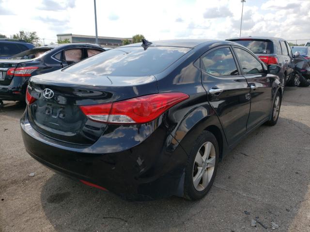 Photo 3 VIN: 5NPDH4AE3CH099576 - HYUNDAI ELANTRA GL 