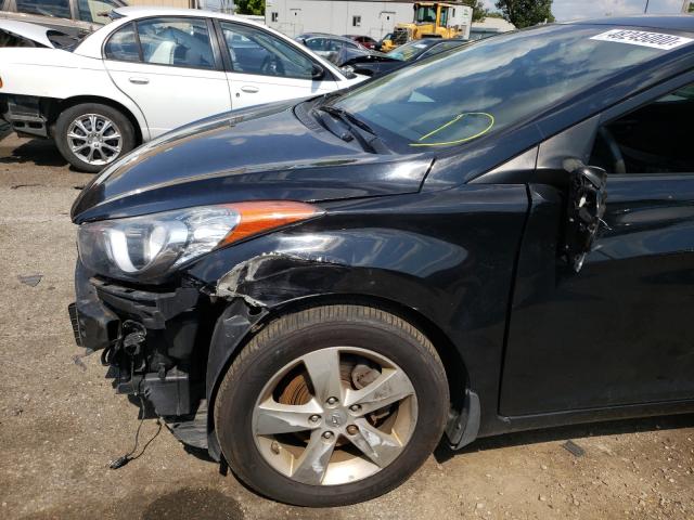 Photo 8 VIN: 5NPDH4AE3CH099576 - HYUNDAI ELANTRA GL 