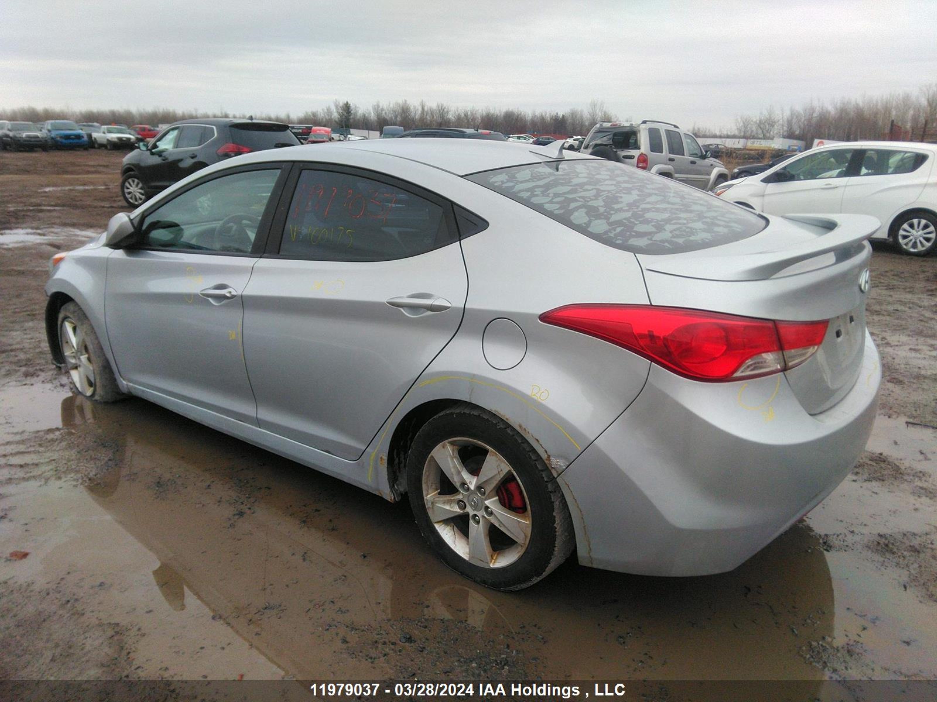 Photo 2 VIN: 5NPDH4AE3CH100175 - HYUNDAI ELANTRA 