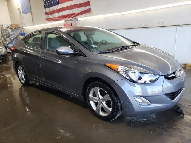 Photo 3 VIN: 5NPDH4AE3CH100578 - HYUNDAI ELANTRA GL 